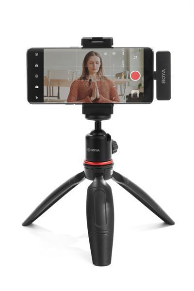 Петлічний мікрофон (4 штуки) BOYA BY-V4U (USB Type-C для iPhone та Android) з зарядним кейсом, бездротовий (50010) 50010 фото